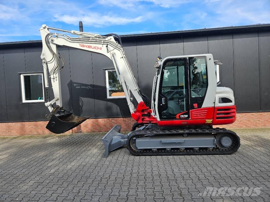 Takeuchi TB 290 中型油圧ショベル 7ｔ-12ｔ（ユンボ・パワーショベル・バックホー）