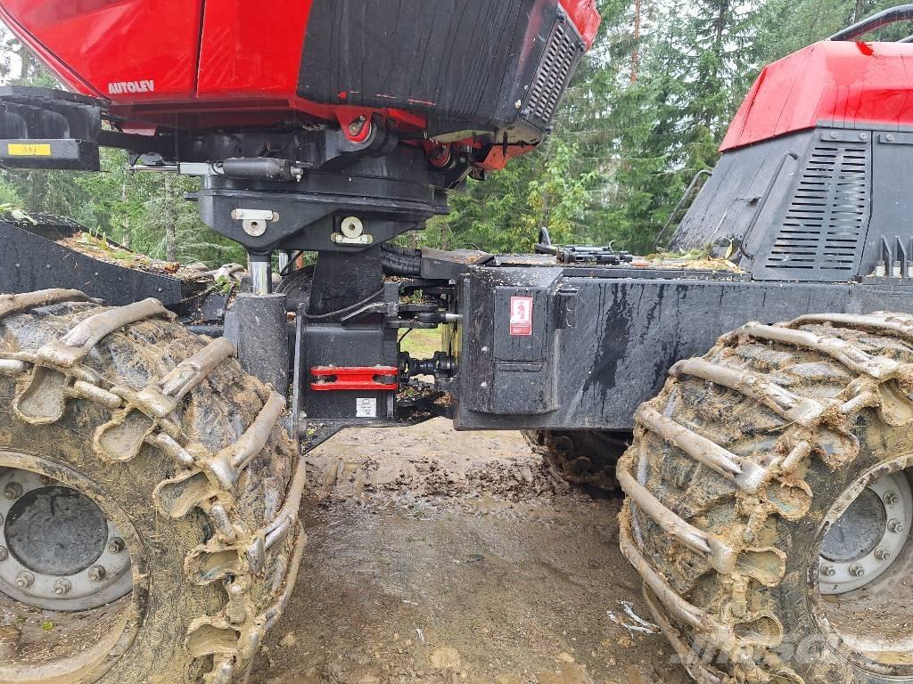 Komatsu 931XC ハーベスター