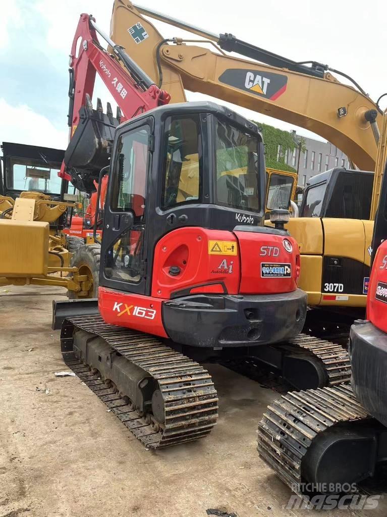 Kubota KX 163 中型油圧ショベル 7ｔ-12ｔ（ユンボ・パワーショベル・バックホー）