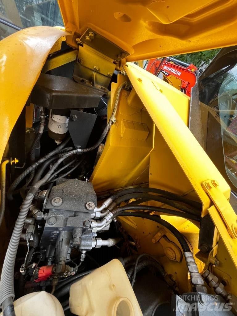 Komatsu PC78US-8 大型油圧ショベル12t以上（パワーショベル・ユンボ）