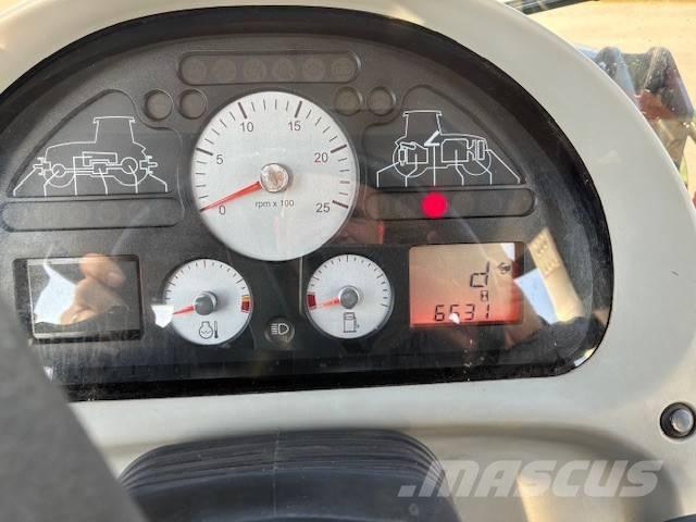 Massey Ferguson 6455 トラクター