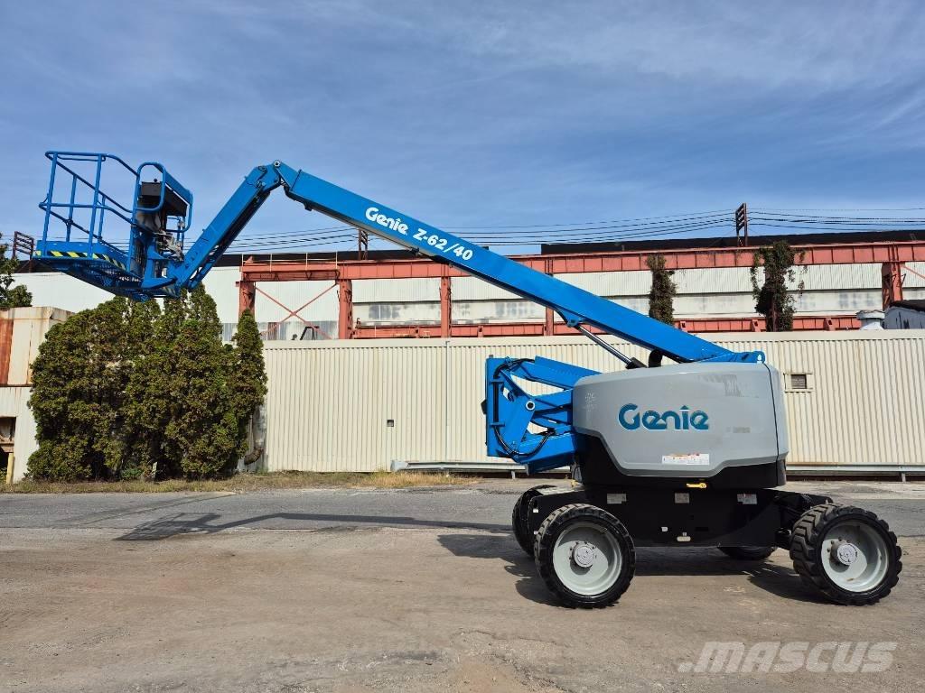 Genie Z 62/40 ブームリフト　屈伸型