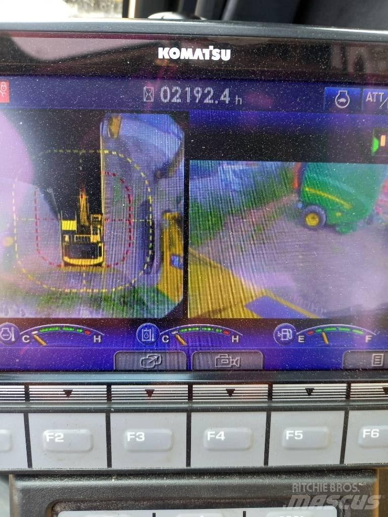 Komatsu PC 240 LC 大型油圧ショベル12t以上（パワーショベル・ユンボ）