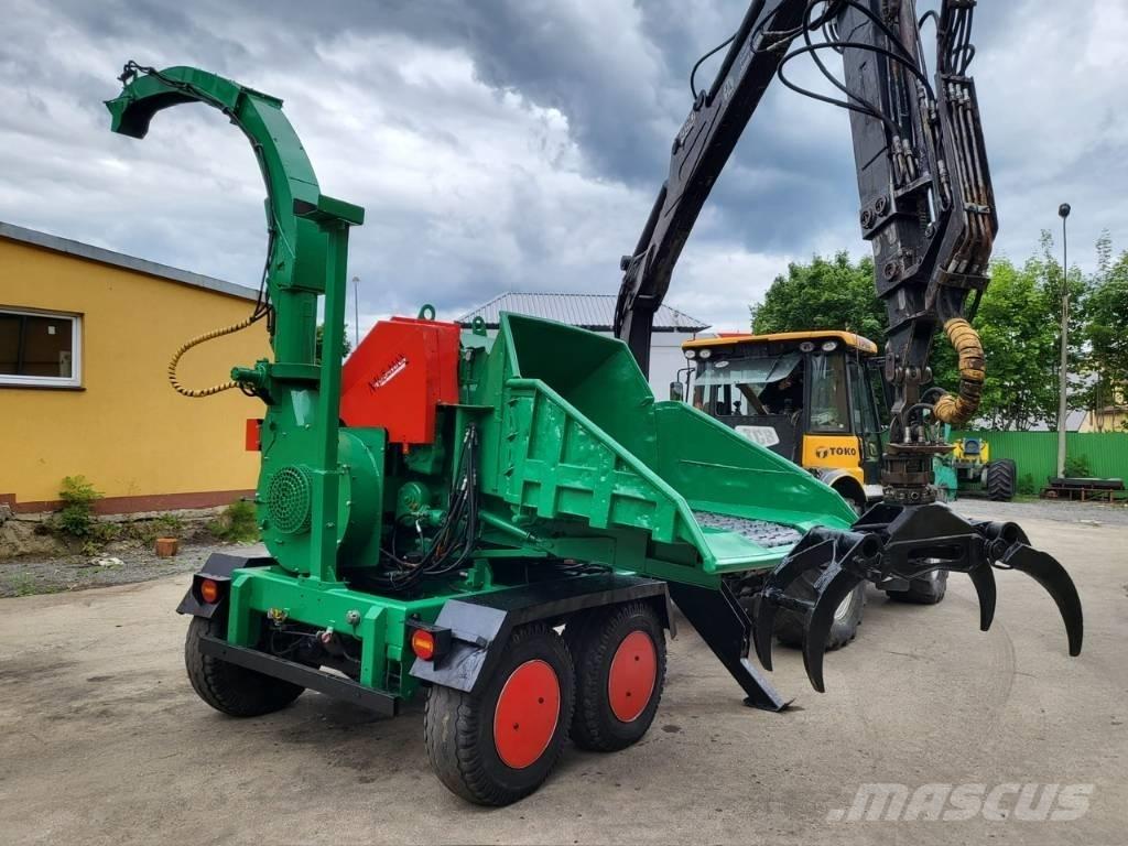  Rębak Mus Max 8 ウッドチッパー