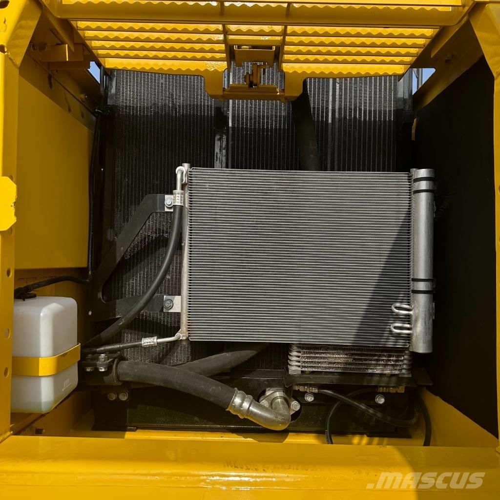 Komatsu PC 200-8 大型油圧ショベル12t以上（パワーショベル・ユンボ）
