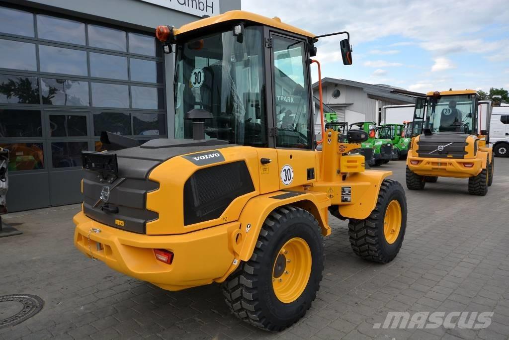 Volvo L 35 HS ホイールローダー・タイヤショベル