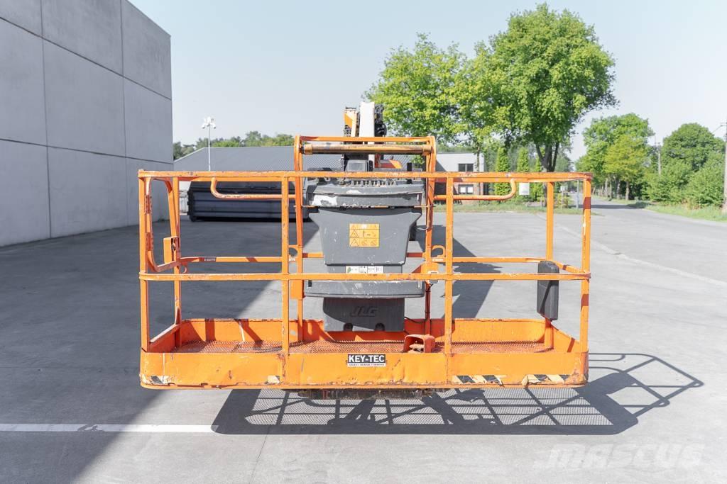 JLG 1500 SJ ブームリフト　直伸型