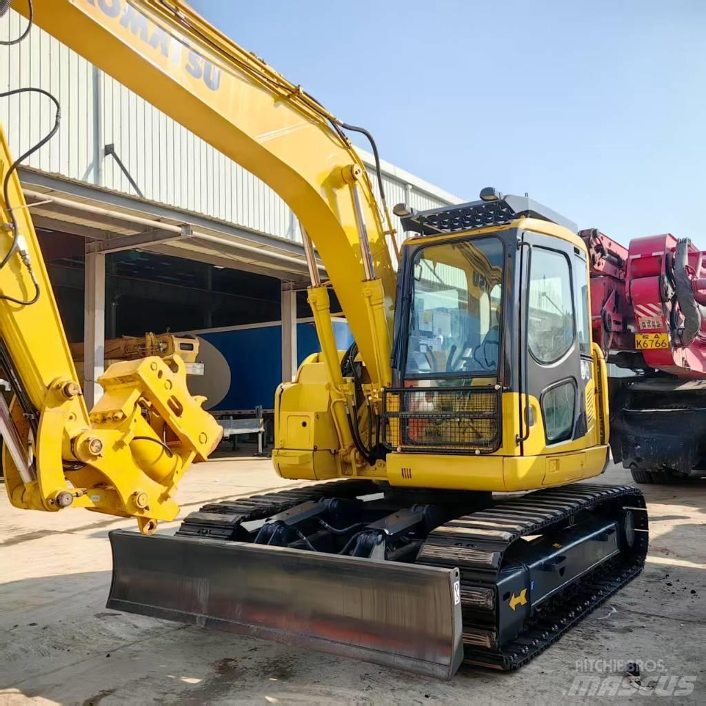 Komatsu PC 128 US 中型油圧ショベル 7ｔ-12ｔ（ユンボ・パワーショベル・バックホー）