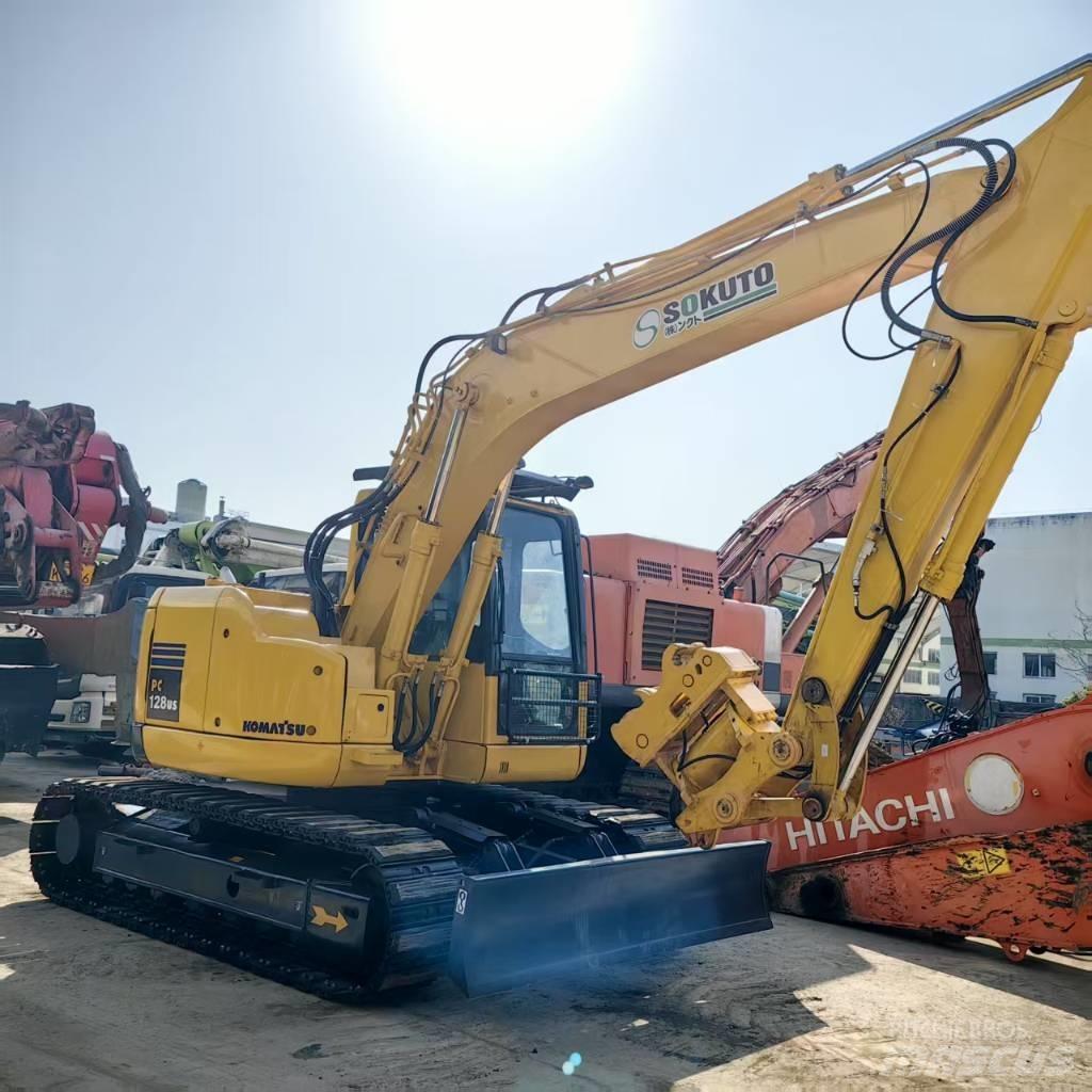 Komatsu PC 128 US 中型油圧ショベル 7ｔ-12ｔ（ユンボ・パワーショベル・バックホー）