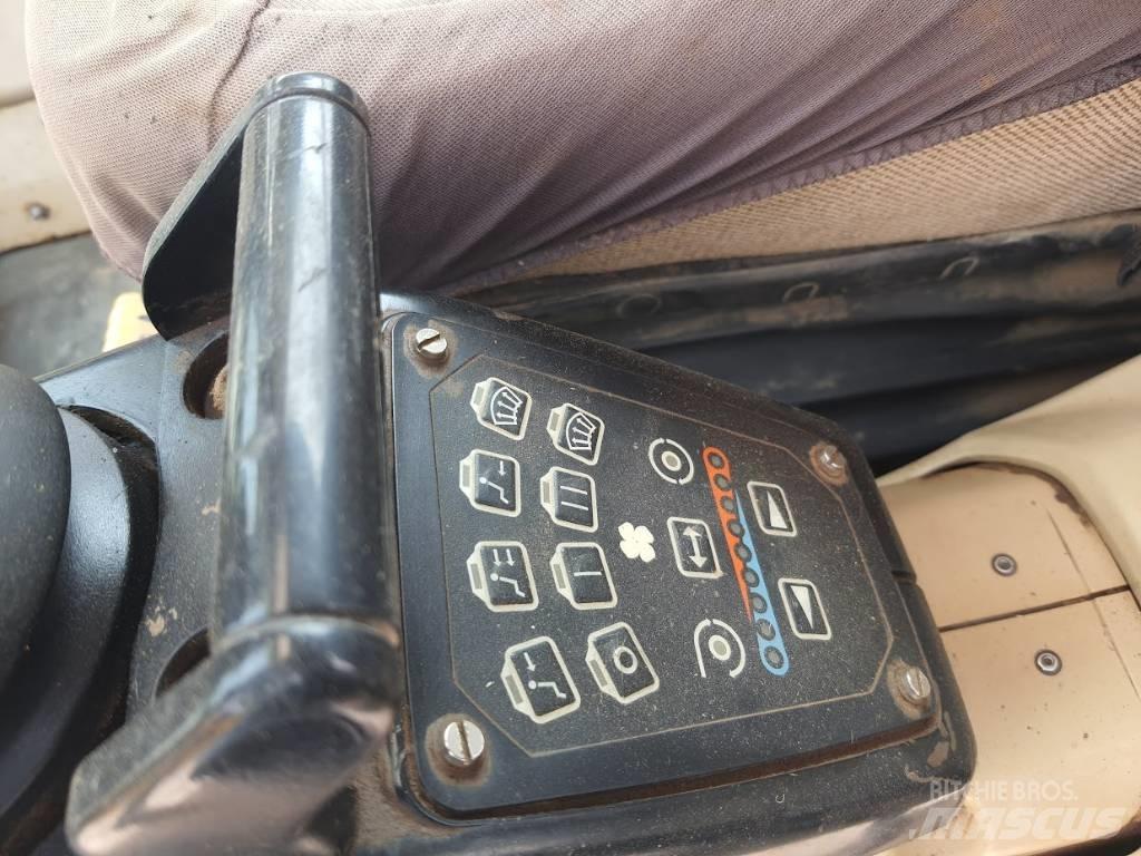 CAT 330 L 大型油圧ショベル12t以上（パワーショベル・ユンボ）