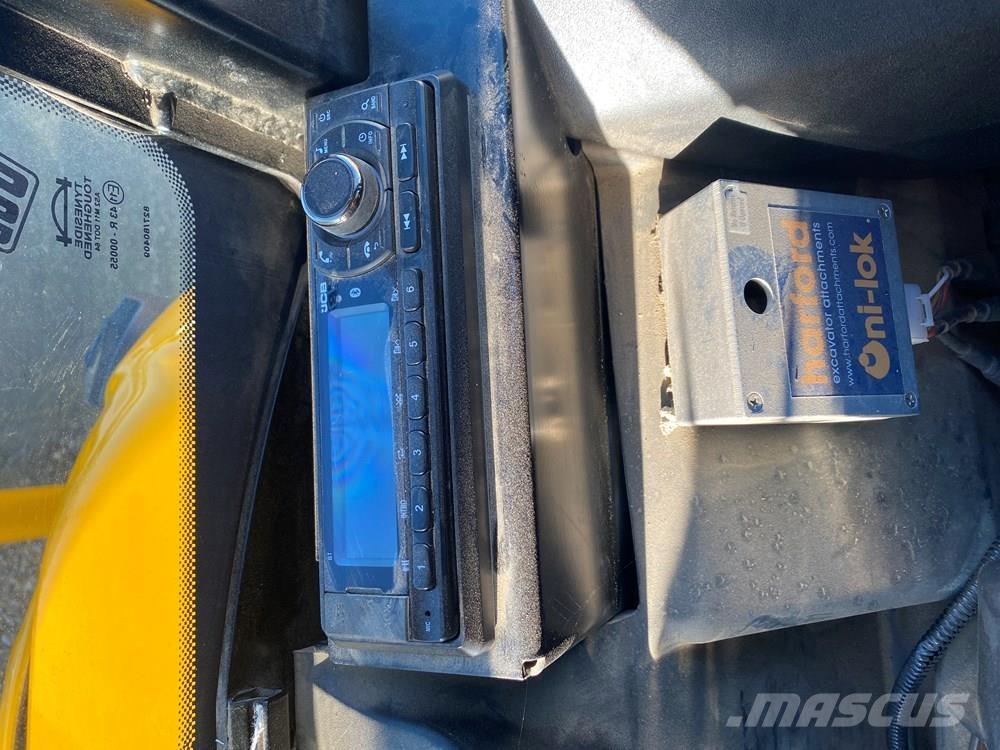 JCB 8026 ミニ油圧ショベル 7t以下（ミニユンボ・ミニディガー）