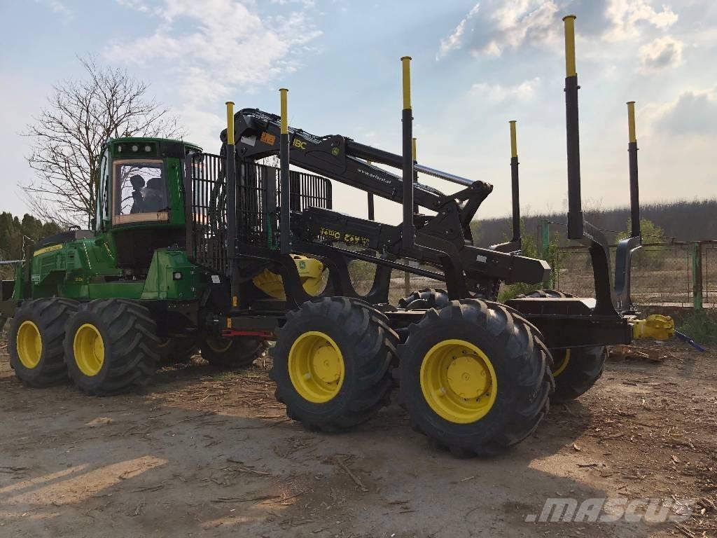 John Deere 1210 G フォワーダー