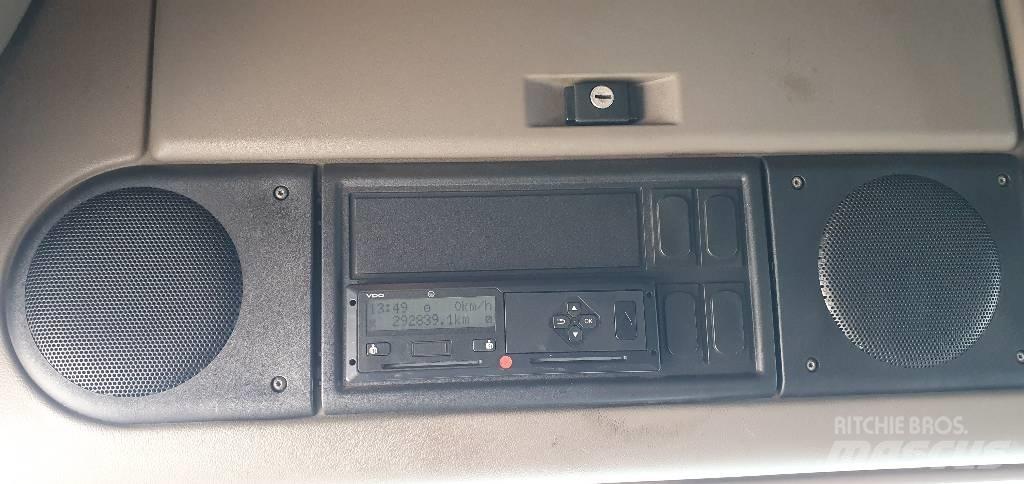 DAF XF 105.460 中古トラクターヘッド | トレーラーヘッド