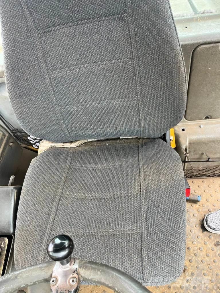 Volvo L90E ホイールローダー・タイヤショベル