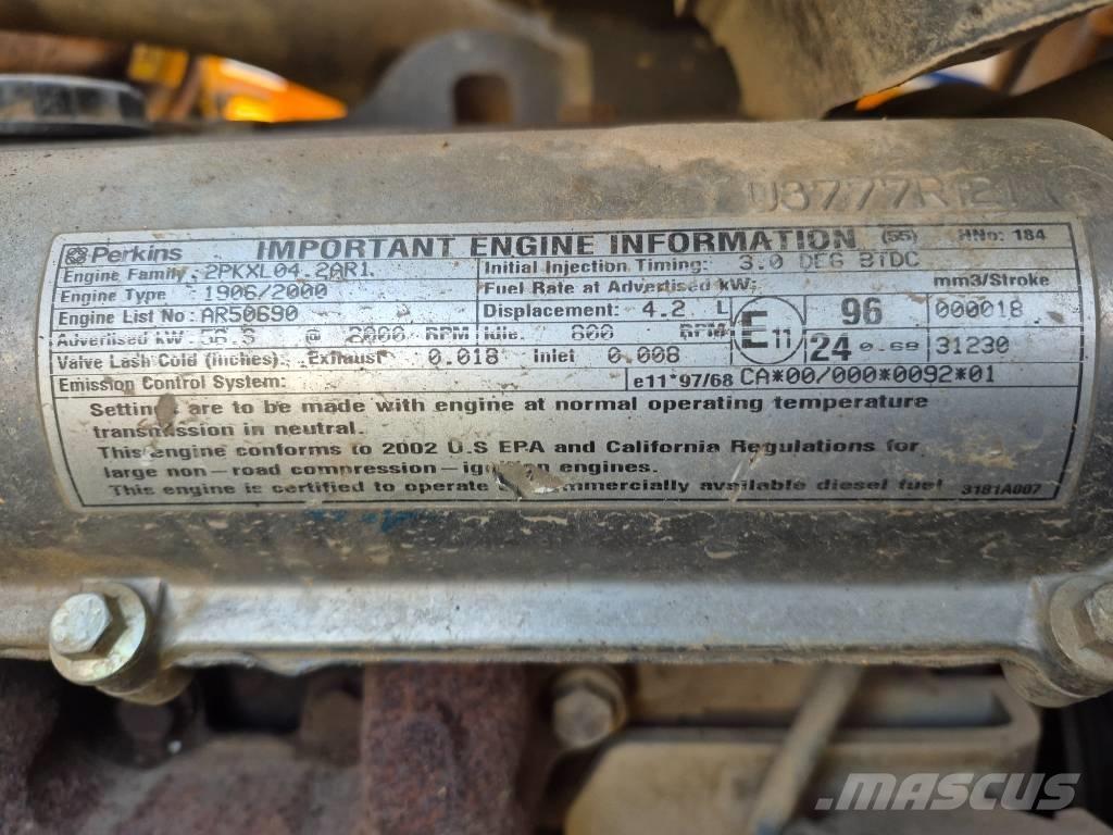 JCB 520 テレスコーピックハンドラー