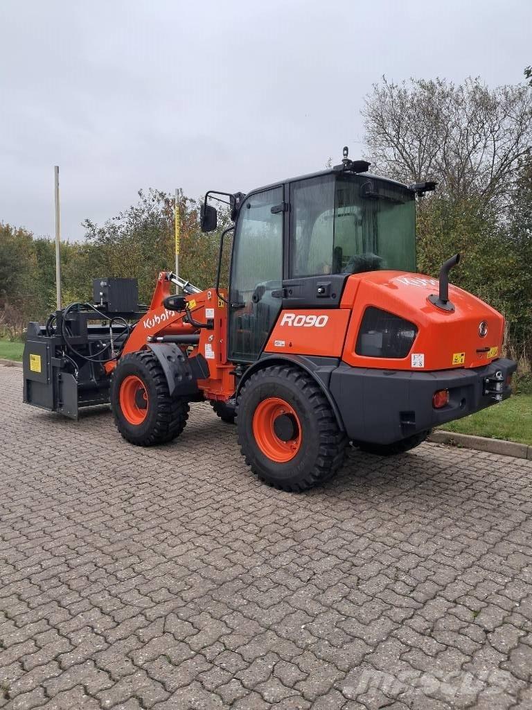 Kubota R 090 ホイールローダー・タイヤショベル