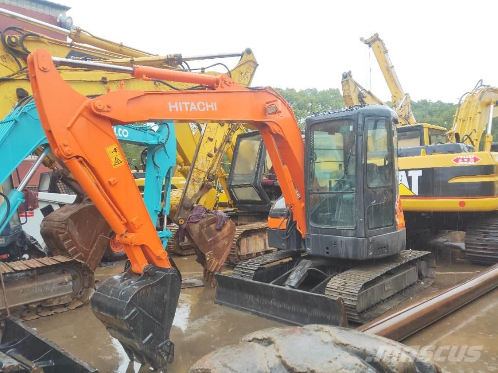 Hitachi ZX 55 UR ミニ油圧ショベル 7t以下（ミニユンボ・ミニディガー）