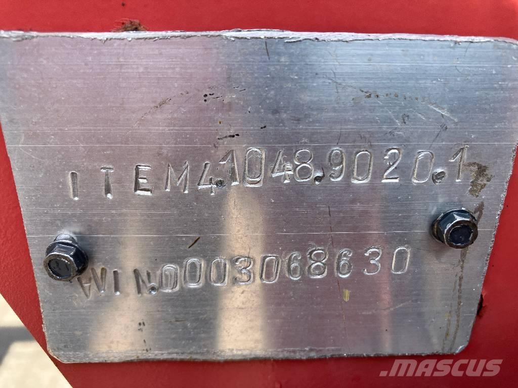 Lely lotus 900 テッダー・テッダーレーキ