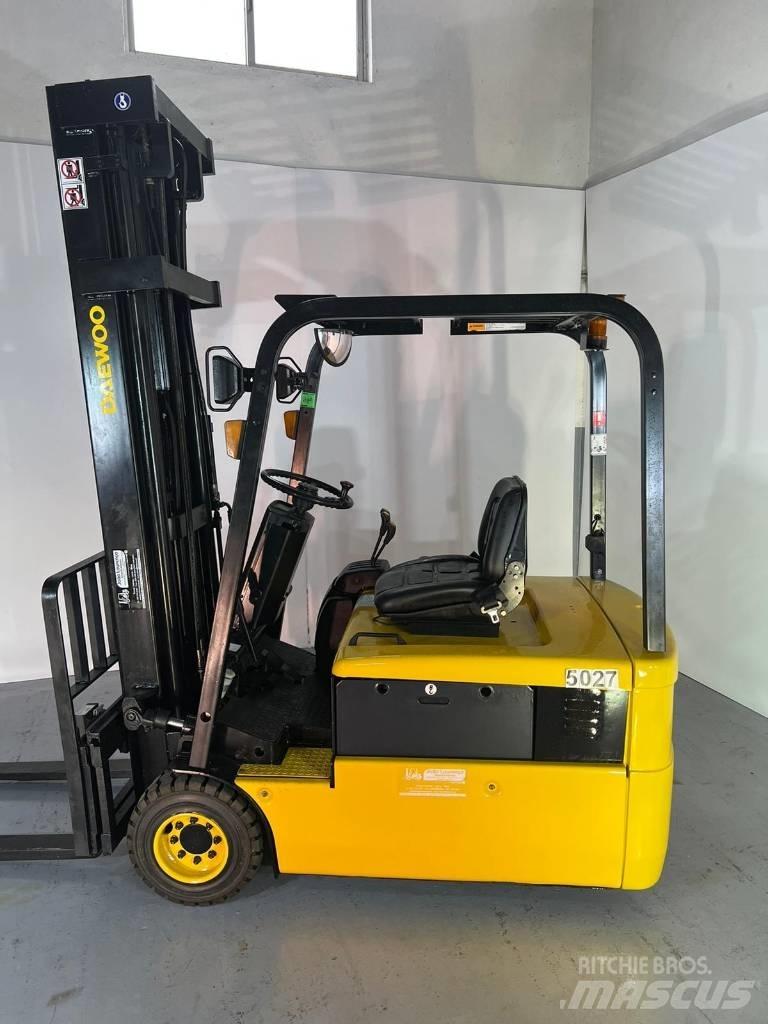 Daewoo B18T-2 バッテリーフォークリフト