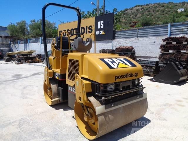 CAT CB224D タンデムローラ