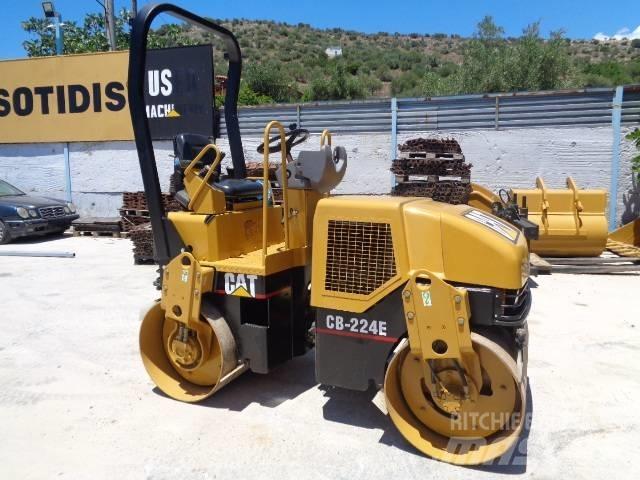 CAT CB224D タンデムローラ
