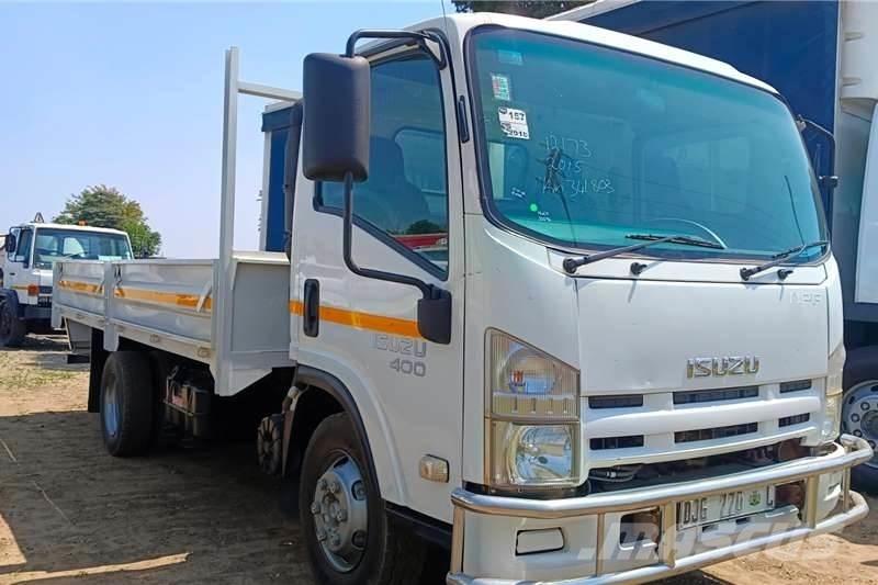 Isuzu NPR400 その他トラック