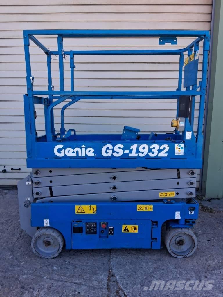 Genie GS 1932 シザースリフト