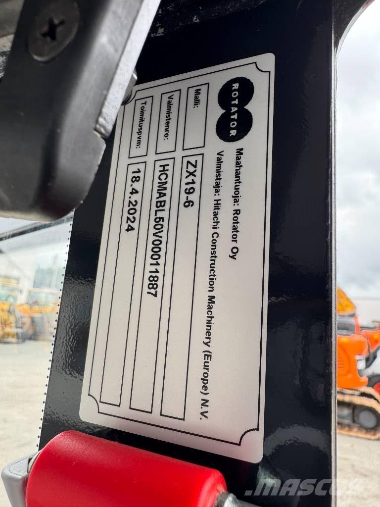Hitachi ZX 19-6 CR ミニ油圧ショベル 7t以下（ミニユンボ・ミニディガー）