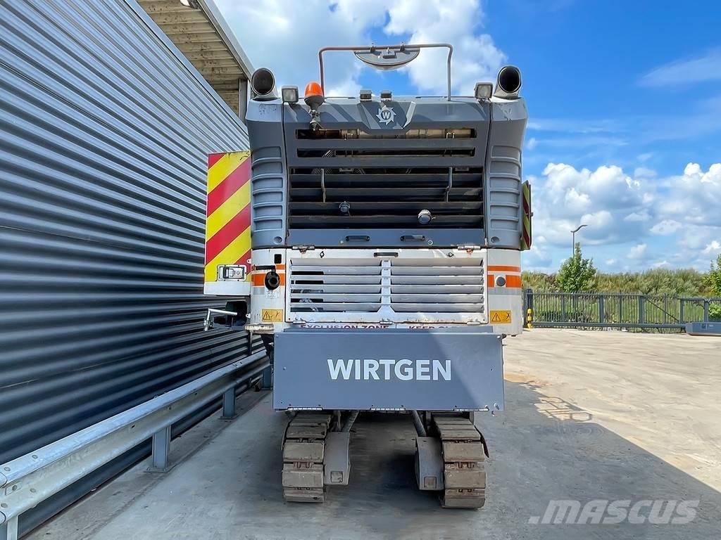 Wirtgen W 210 I アスファルトコールドミリングマシーン