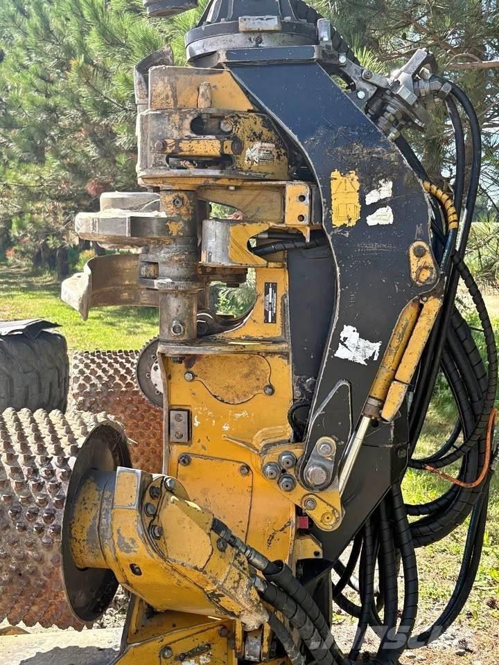Tigercat TH575 ハーベスタヘッド