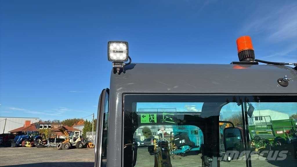 XCMG XE20E ミニ油圧ショベル 7t以下（ミニユンボ・ミニディガー）