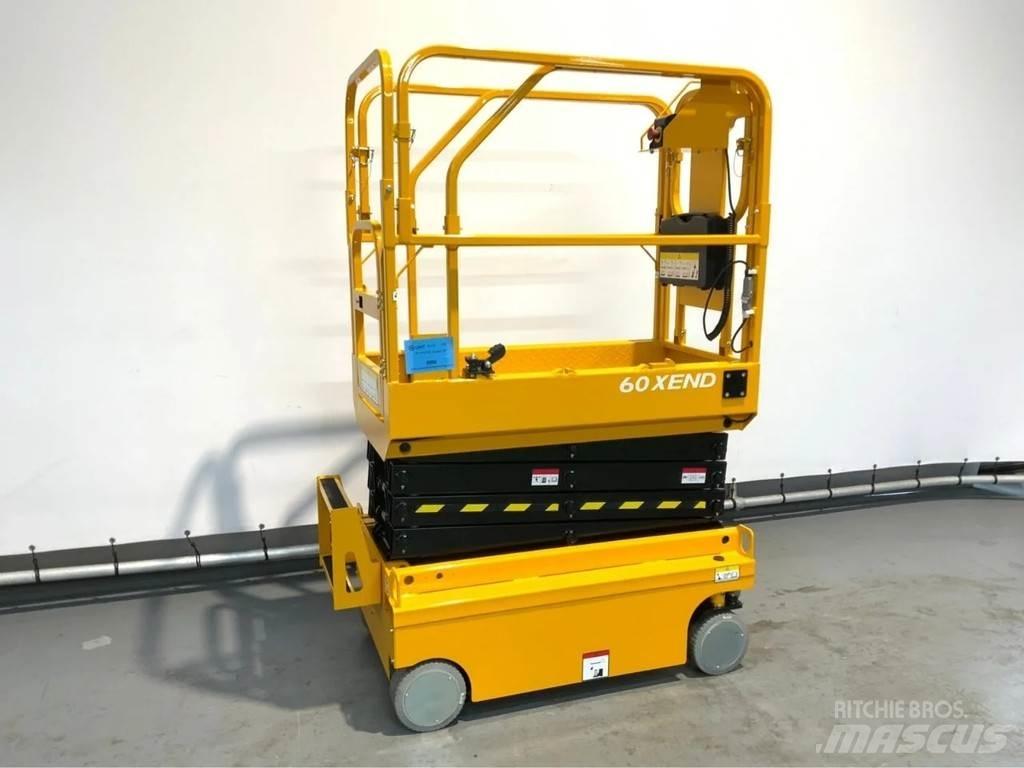 John Deere 60XEND シザースリフト