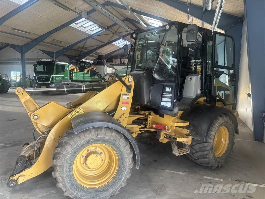 CAT 908M 多目的ローダー