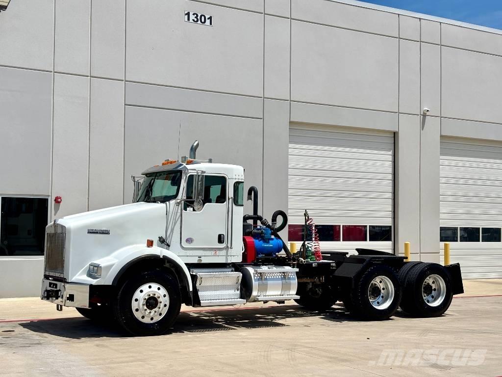 Kenworth T 800 中古トラクターヘッド | トレーラーヘッド