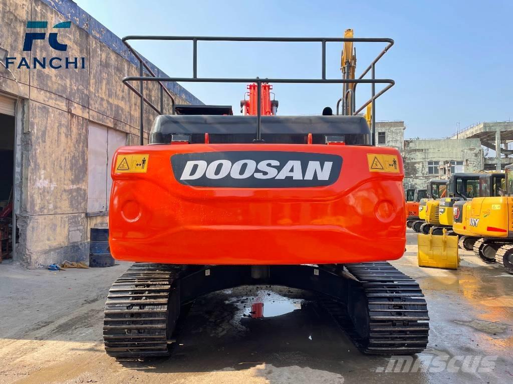 Doosan DX 300LC-9C 大型油圧ショベル12t以上（パワーショベル・ユンボ）