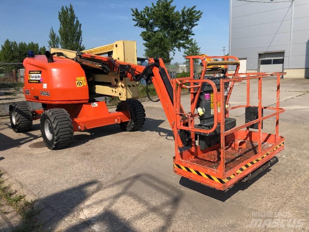 JLG 450 AJ ブームリフト　屈伸型