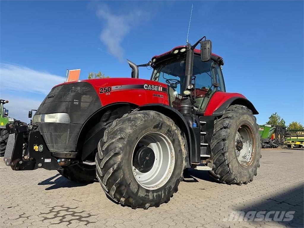 Case IH IH CVX 310 トラクター