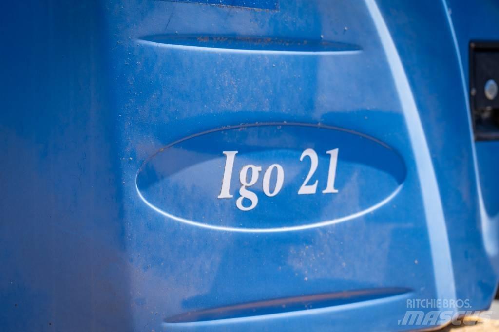 Potain IGO 21 自動直立クレーン