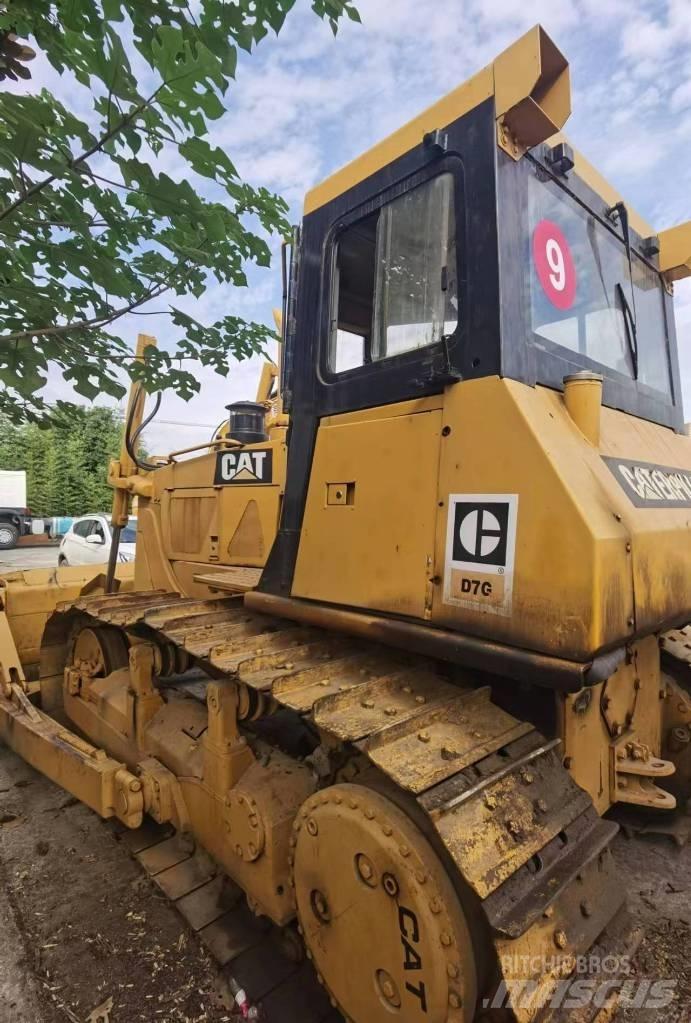 CAT D 7 G ブルドーザー