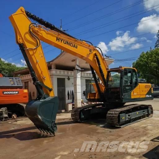 Hyundai R220LC-9S 大型油圧ショベル12t以上（パワーショベル・ユンボ）