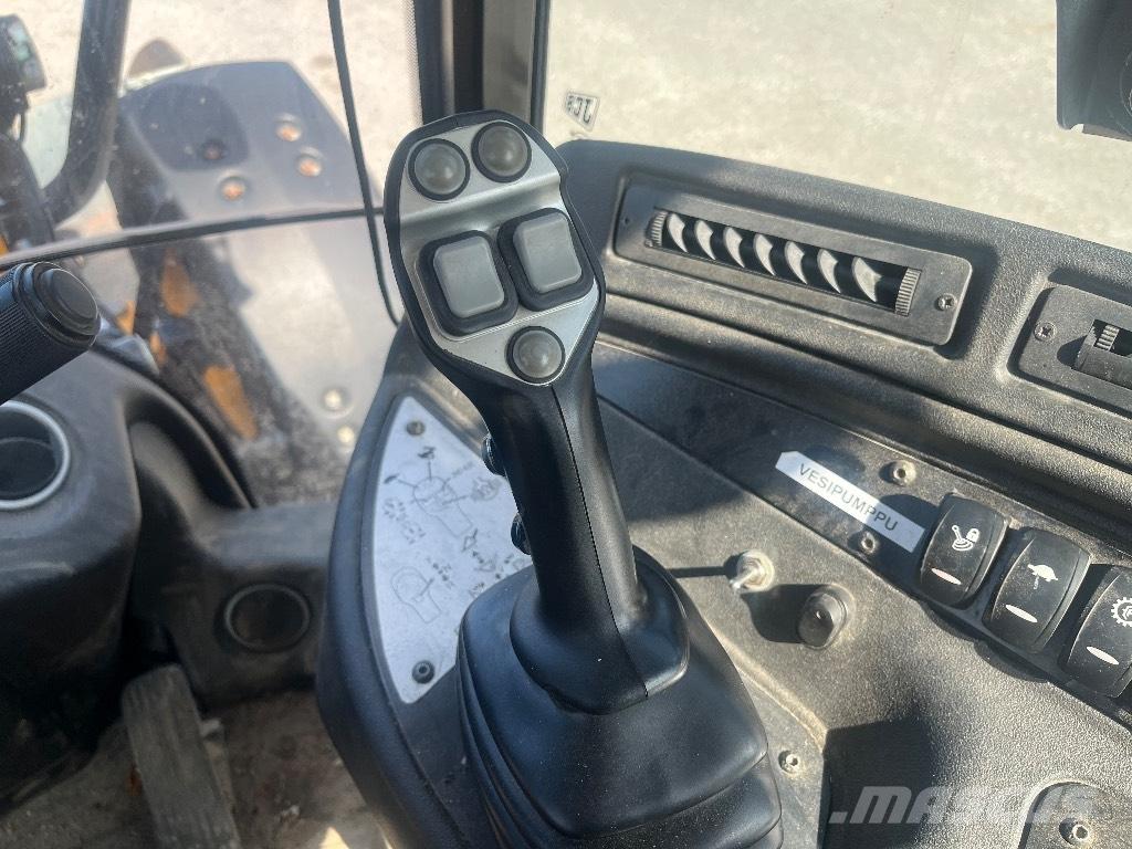 JCB 409 / Myyty, Sold ホイールローダー・タイヤショベル