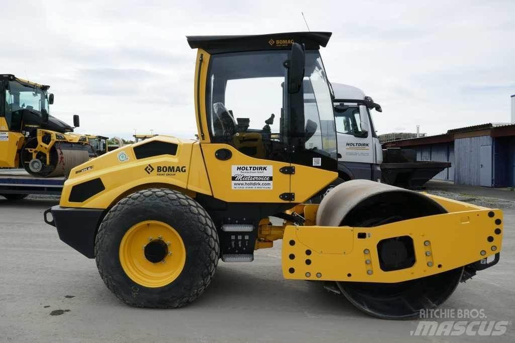 Bomag BW 177 D-5 ソイルコンパクター