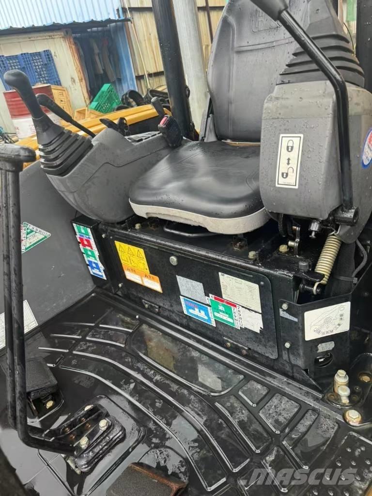 CAT 303 E CR 大型油圧ショベル12t以上（パワーショベル・ユンボ）