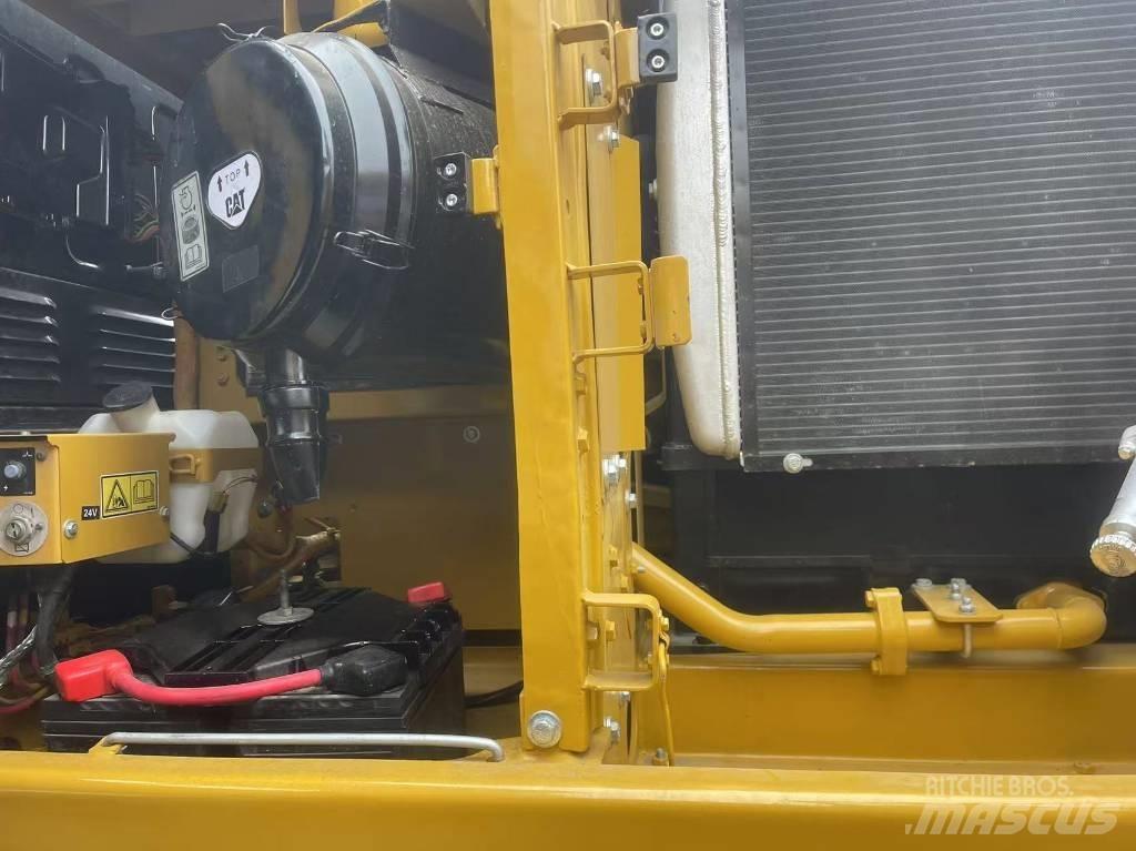CAT 329 D 大型油圧ショベル12t以上（パワーショベル・ユンボ）