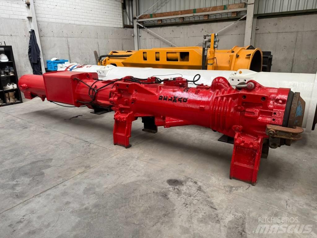 Delmag D30-13 ディーゼルパイルハンマー