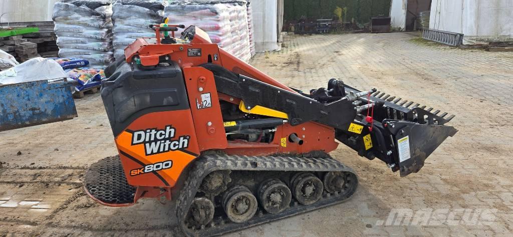 Ditch Witch SK 800 ミニローダー