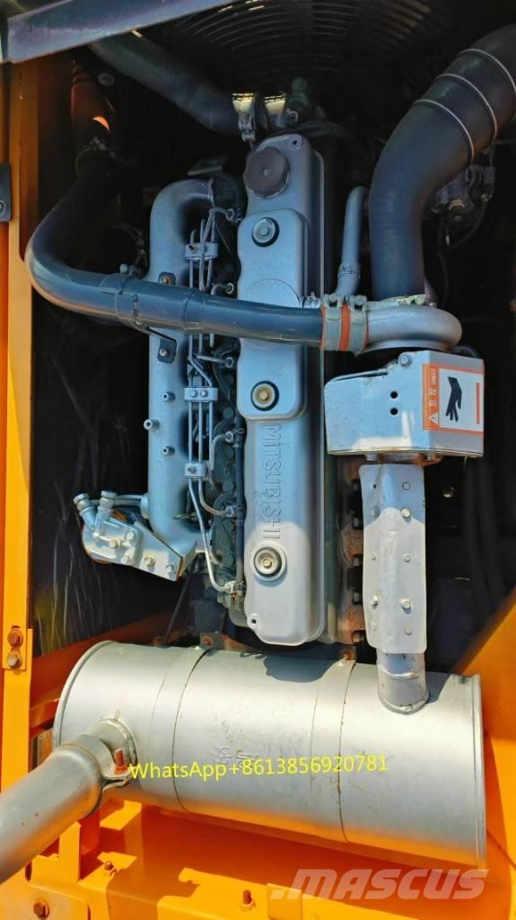 Sany SY 215 C 大型油圧ショベル12t以上（パワーショベル・ユンボ）