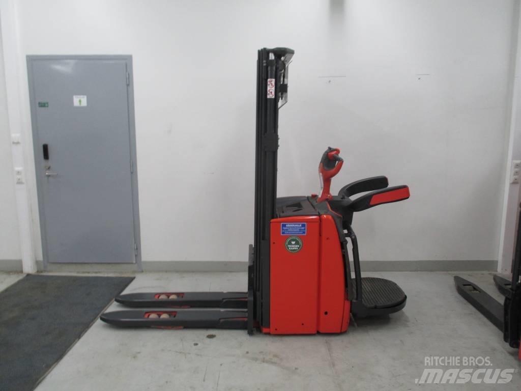 Linde L14 AP 自走式スタッカー