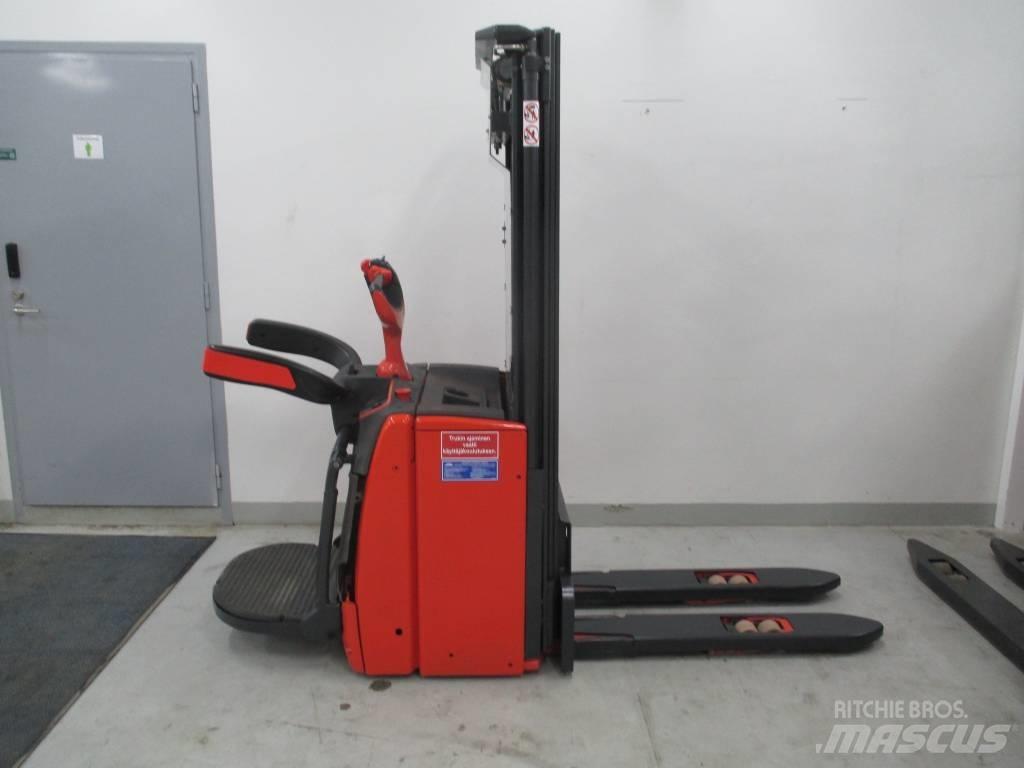 Linde L14 AP 自走式スタッカー