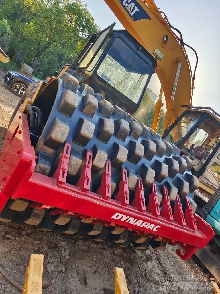 Dynapac CA 301 D 振動ローラ